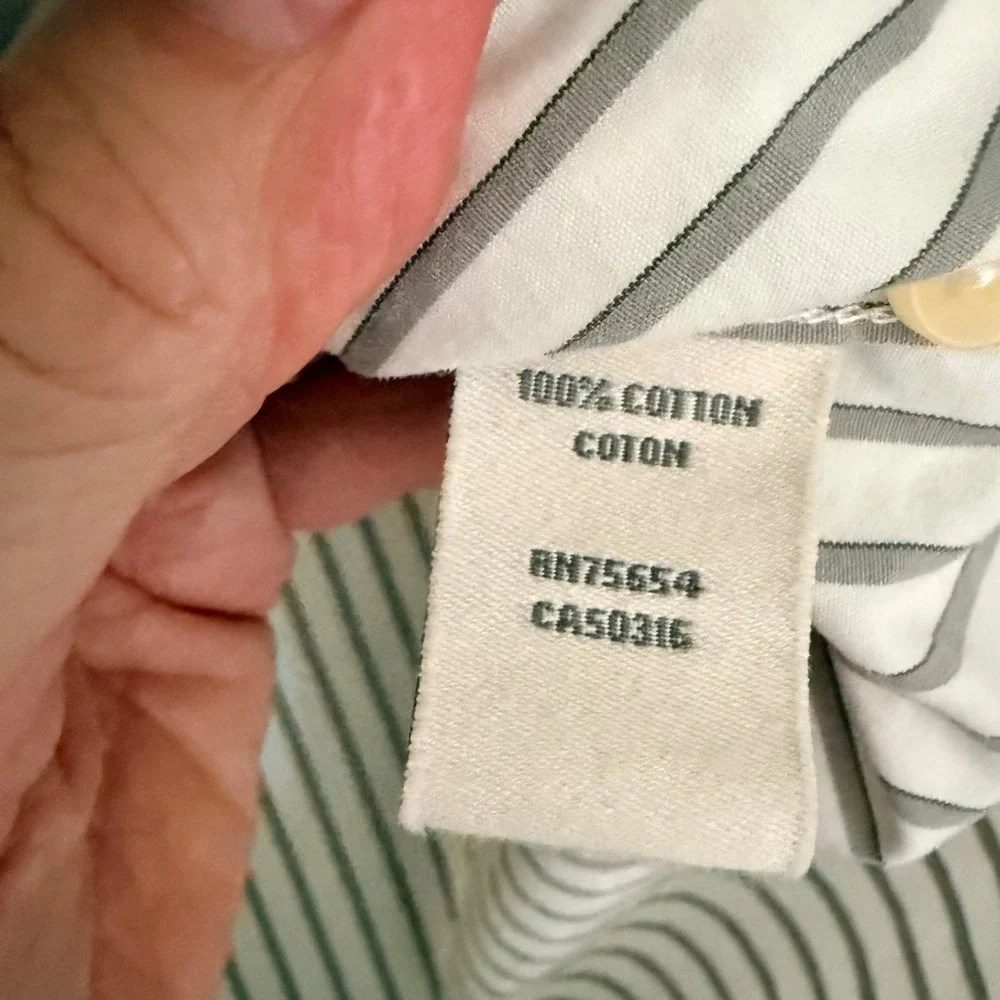 Abercrombie & Fitch Button Down Shirt M White Grey Striped Muscle Fit LS